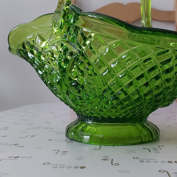 Pressed glass basket centerpiece - Picture 5 of 10